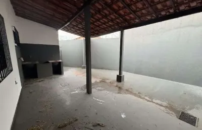 Casa com 4 quartos à venda, bairro presidente roosevelt - uberlândia/mg