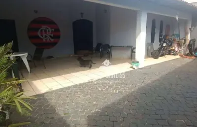 Casa com 3 quartos à venda no bairro jardim patrícia - uberlândia/mg