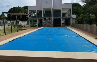 Sobrado com 5 quartos à venda, mansões aeroporto - uberlândia/mg