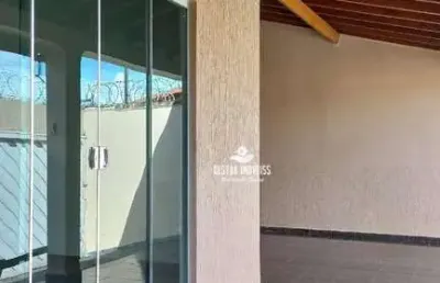 Casa com 3 quartos à venda, bairro jardim patrícia - uberlândia/mg