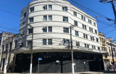 Sala/conjunto para aluguel tem 13 metros quadrados com 1 quarto em centro - santos - sp