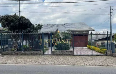 Casa com 5 quartos à venda no São José, Caxias do Sul 