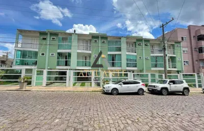 Sobrado tríplex semimobiliado no bairro solar do prado