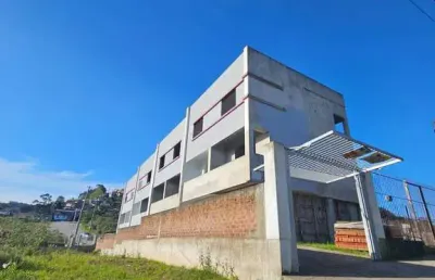 Sobrado triplex entrada coletiva - bairro nsa sra das graças