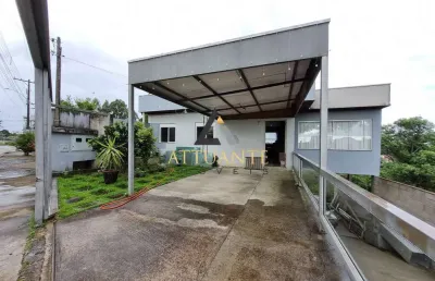 Casa com pátio no bairro  desvio rizzo - oportunidade