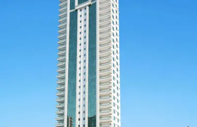 Apartamento de 4 suítes em 36 vezes para pagar ! em meia praia