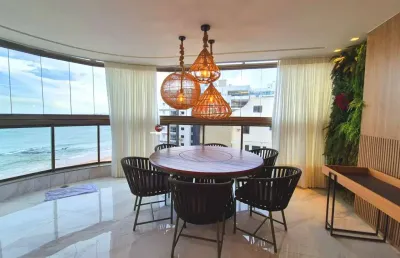 Apartamento á venda em guarapari es decorado e alto padrão com vista par o mar e área de lazer residencial aída paiva e composto de 3 quartos sendo 1