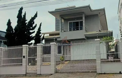 Casa com 3 dormitórios à venda, 160 m² por r$ 1.300.000,00 - pagani - palhoça/sc