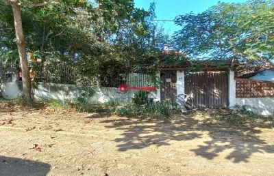 Casa com 2 quartos à venda na Rua Montese, 80, Poço Fundo, São Pedro da Aldeia