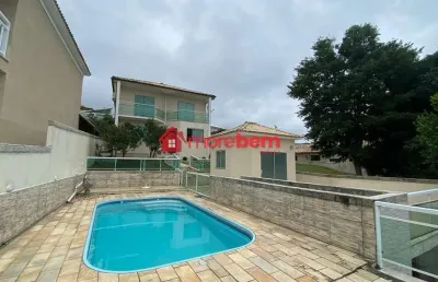 Casa em condomínio fechado com 4 quartos à venda na rj 106, balneário são pedro, são pedro da aldeia por r$ 850.000