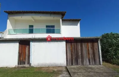 Casa de 4 quartos sendo 3 suítes em são pedro da aldeia