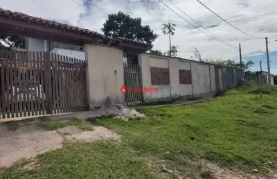 Casa com 3 quartos à venda na Rua Sete, 2, Pinheiros, São Pedro da Aldeia