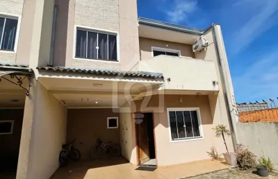 Casa em condomínio fechado com 3 quartos à venda na Rua Álvares de Azevedo, Ronda, Ponta Grossa