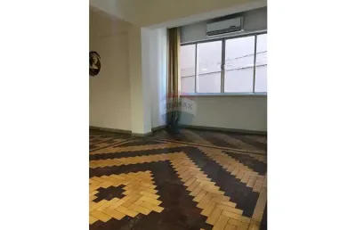 Apartamento com 2 quartos à venda no Centro Histórico, Porto Alegre 