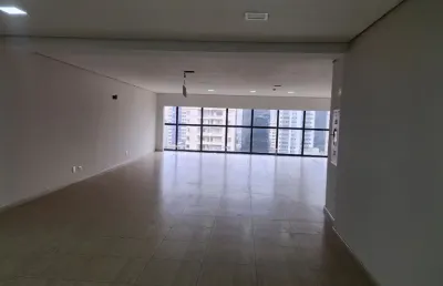Casa em condomínio fechado para alugar na Praça General Osório, 379, Centro, Curitiba