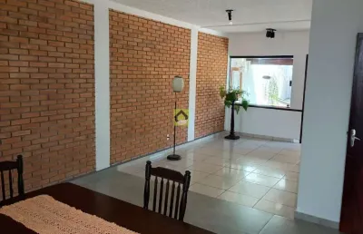 Casa com 5 quartos à venda no anhangabaú, jundiaí , 265 m2 por r$ 880.000