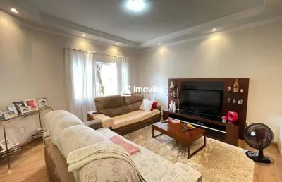 Sobrado à venda com 3 dormitórios e área gourmet, dona regina, santa bárbara d’oeste/sp