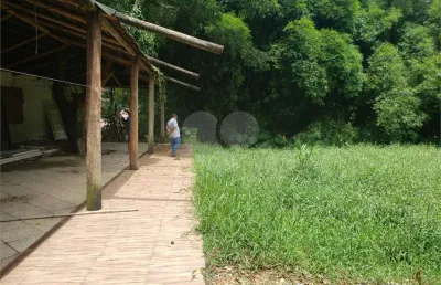 Terreno à venda na Aperema, Horto, São Paulo