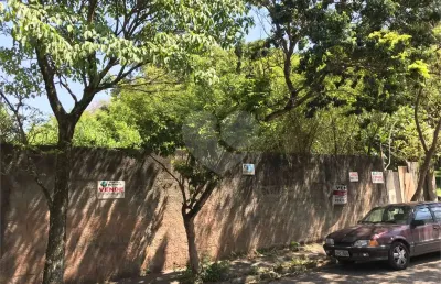 Terreno à venda na Aldo Travaglia, Vila Sônia, São Paulo