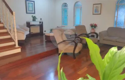 Casa com 3 quartos à venda na Trajano De Morais, Horto Florestal, São Paulo