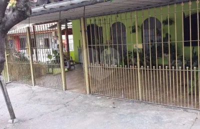 Casa com 3 quartos à venda na Avenida Maria Luiza Americano, Itaquera, São Paulo
