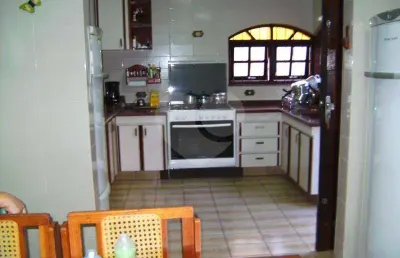 Casa com 3 quartos à venda na Rua Capricho, Vila Nivi, São Paulo
