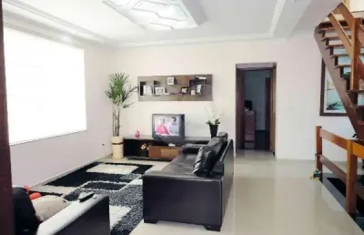 Sobrado com 4 quartos à venda em conjunto residencial santa terezinha - sp