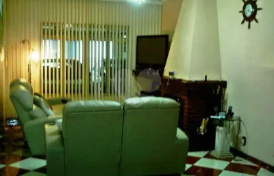 Casa com 3 quartos à venda na Rua Conchita, Horto, São Paulo