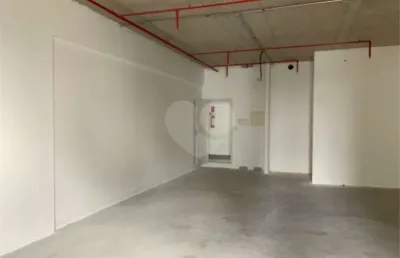 Sala comercial à venda na Avenida Anápolis, Alphaville, Barueri