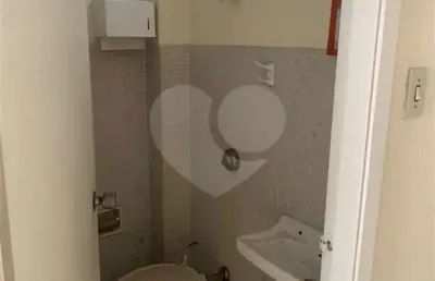 Sala comercial à venda na Beneficência Portuguesa 24, Centro, São Paulo