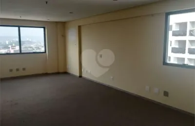 Sala comercial à venda na Rua Antônio Raposo, Lapa, São Paulo