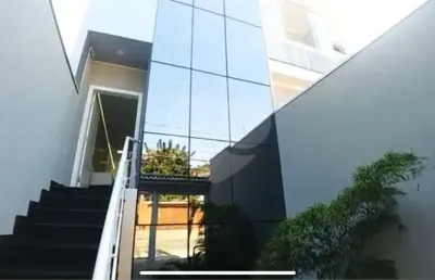 Casa com 10 quartos à venda na Rua José de Albuquerque Medeiros, Água Fria, São Paulo