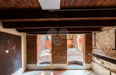 Casa com 2 quartos à venda na Rua James Holland, Barra Funda, São Paulo