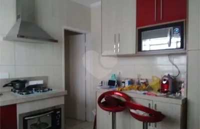 Casa térrea com 3 quartos à venda em parque edu chaves - sp