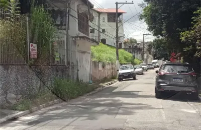 Terreno à venda na Rua Maria Lopes, Horto, São Paulo