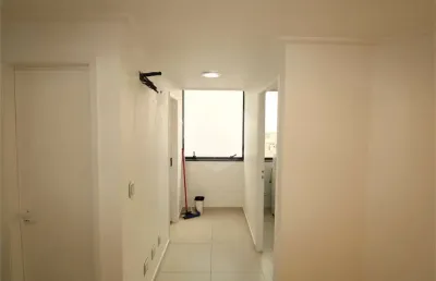 Sala comercial à venda na Rua Voluntários da Pátria, Santana, São Paulo