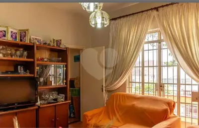 Casa com 4 quartos à venda na Rua Mazzini, Aclimação, São Paulo