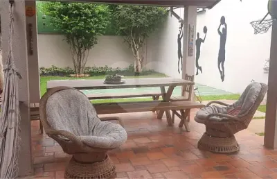 Casa com 3 quartos à venda na Rua Agulha, Vila Prudente, São Paulo