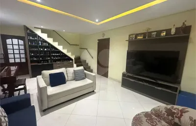 Casa com 3 quartos à venda na Genésio Murta, Santa Teresinha, São Paulo