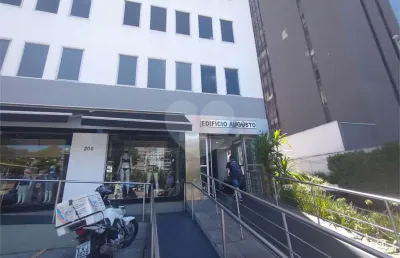 Sala comercial para alugar na Rua Henrique Schaumann, Pinheiros, São Paulo