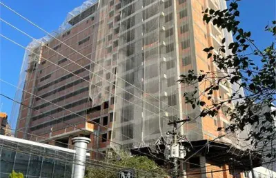 Prédio para alugar na Rua Altinópolis, Santana, São Paulo
