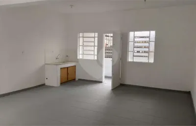 Prédio para alugar na Rua Pais Leme, Pinheiros, São Paulo