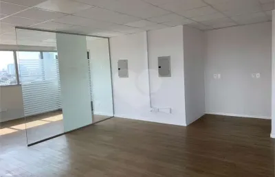 Sala comercial para alugar na Avenida Guilherme Cotching, Vila Maria, São Paulo