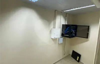 Ponto comercial para alugar na Avenida Corifeu de Azevedo Marques, Jaguaré, São Paulo