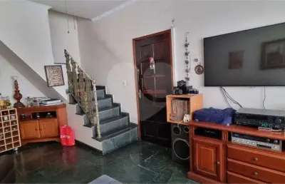 Casa com 2 quartos à venda na Rua Ferrúcio Beneduzzi, Tremembé, São Paulo