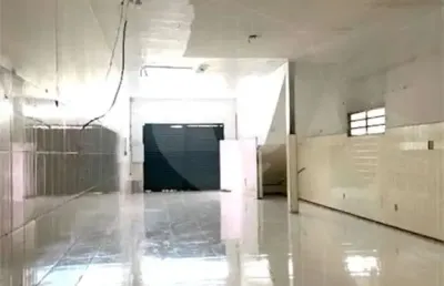 Prédio para alugar na Rua Félix Guilhem, Lapa, São Paulo