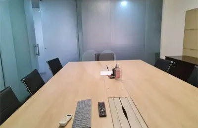 Sala comercial para alugar na Alameda Santos, Jardim América, São Paulo