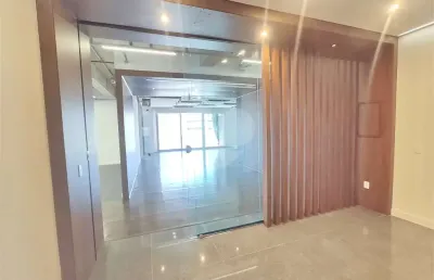 Sala comercial para alugar na Rua Butantã, Pinheiros, São Paulo