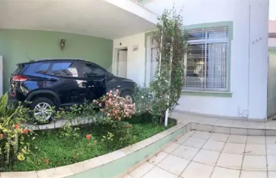 Casa com 3 quartos à venda na Rua Dom Rosalvo, Vila Madalena, São Paulo