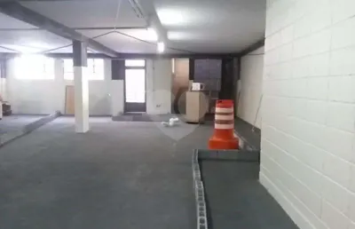 Sala comercial para alugar na Rua Paulo de Faria, Vila Gustavo, São Paulo